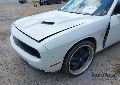 2015 Dodge Challenger R/T from USA, damaged, VIN 2C3CDZAT7FH707166